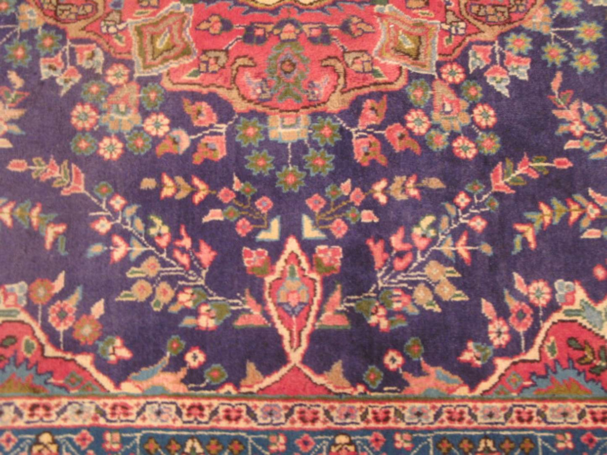 9' 8" x 13' 0" Persian Mashhad Rug image 6
