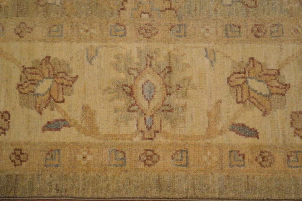 6' 0" x 8' 9" Pakistan Peshawar Rug image 3