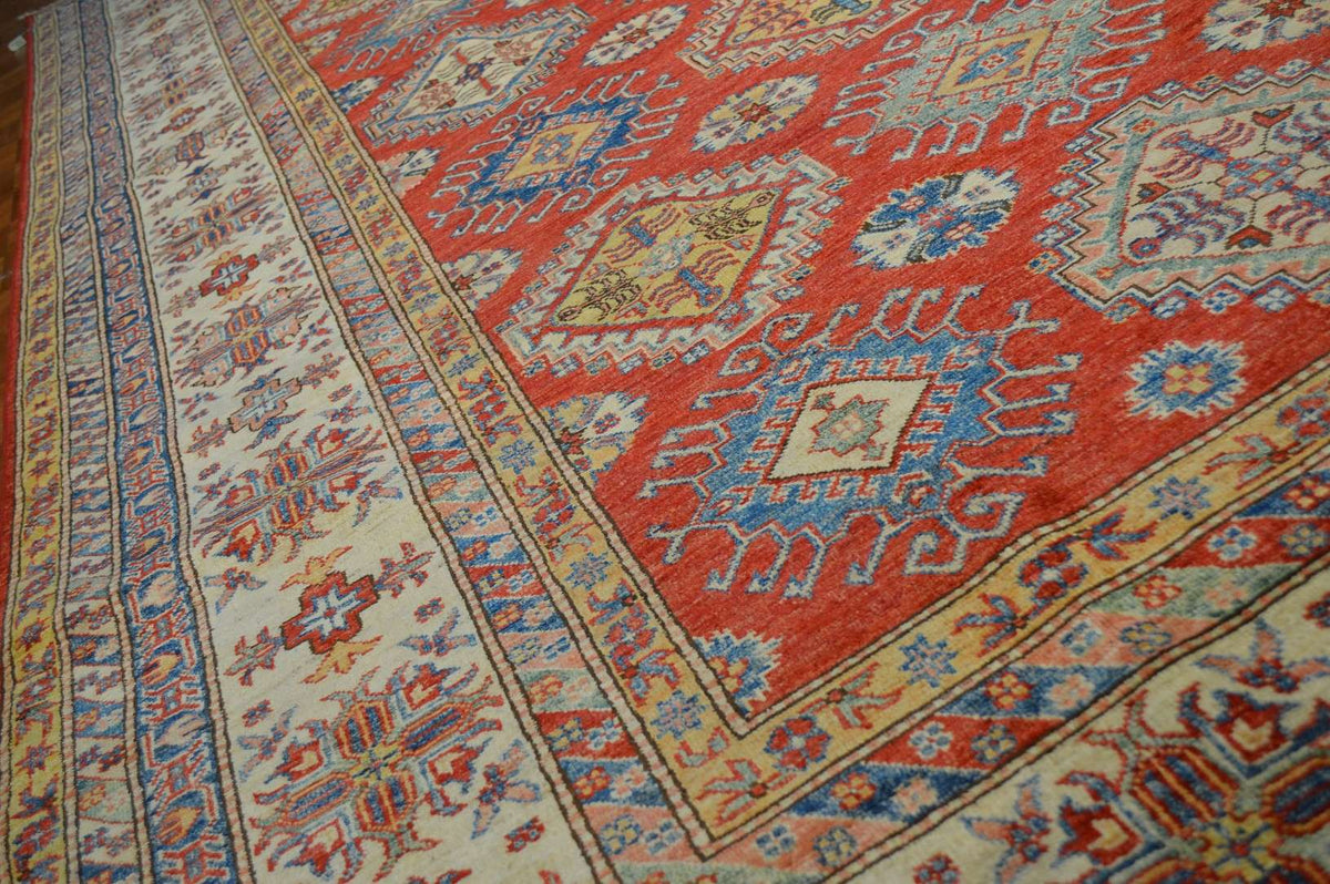 9' 0" x 12' 3" Pakistan Kazak Rug image 5