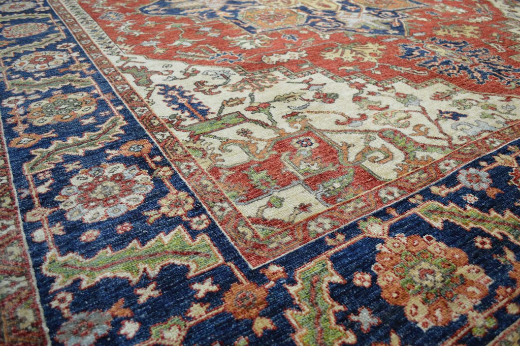 8' 1" x 10' 0" Pakistan Serapi Rug image 3