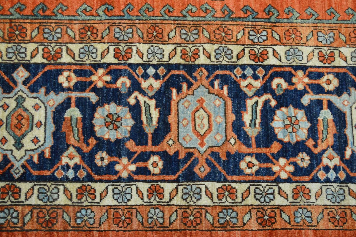9' 0" x 12' 0" Pakistan Serapi Rug image 2