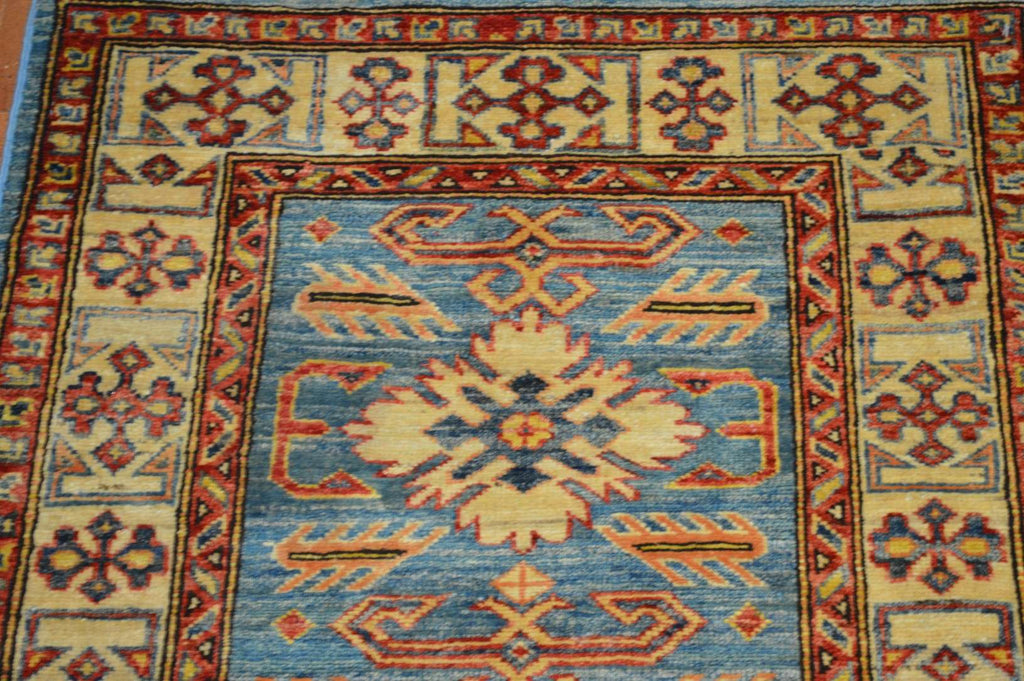 2' 6" x 8' 6" Pakistan Kazak Runner image 6