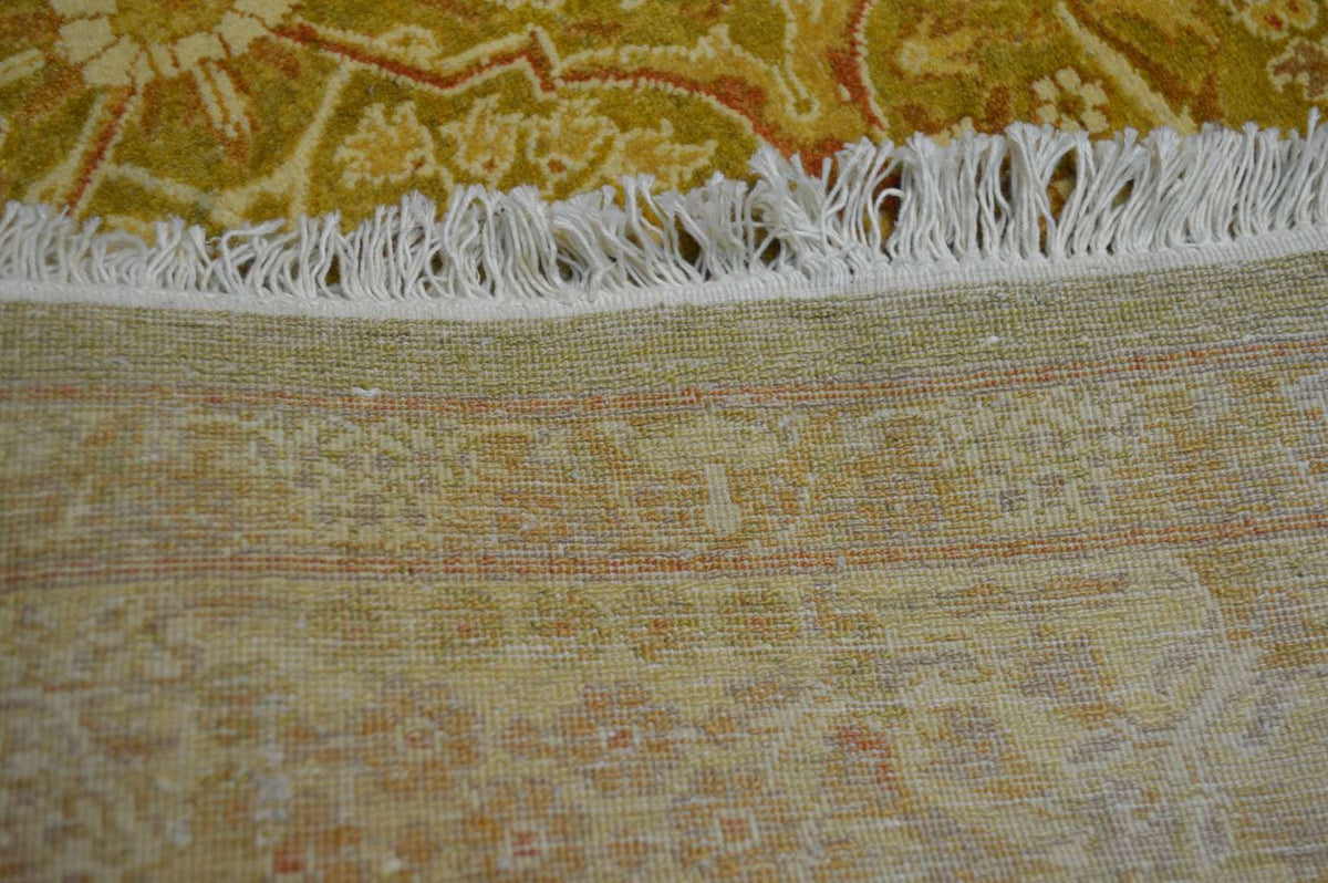 4' 2" x 6' 3" Pakistan Mogul Rug image 12