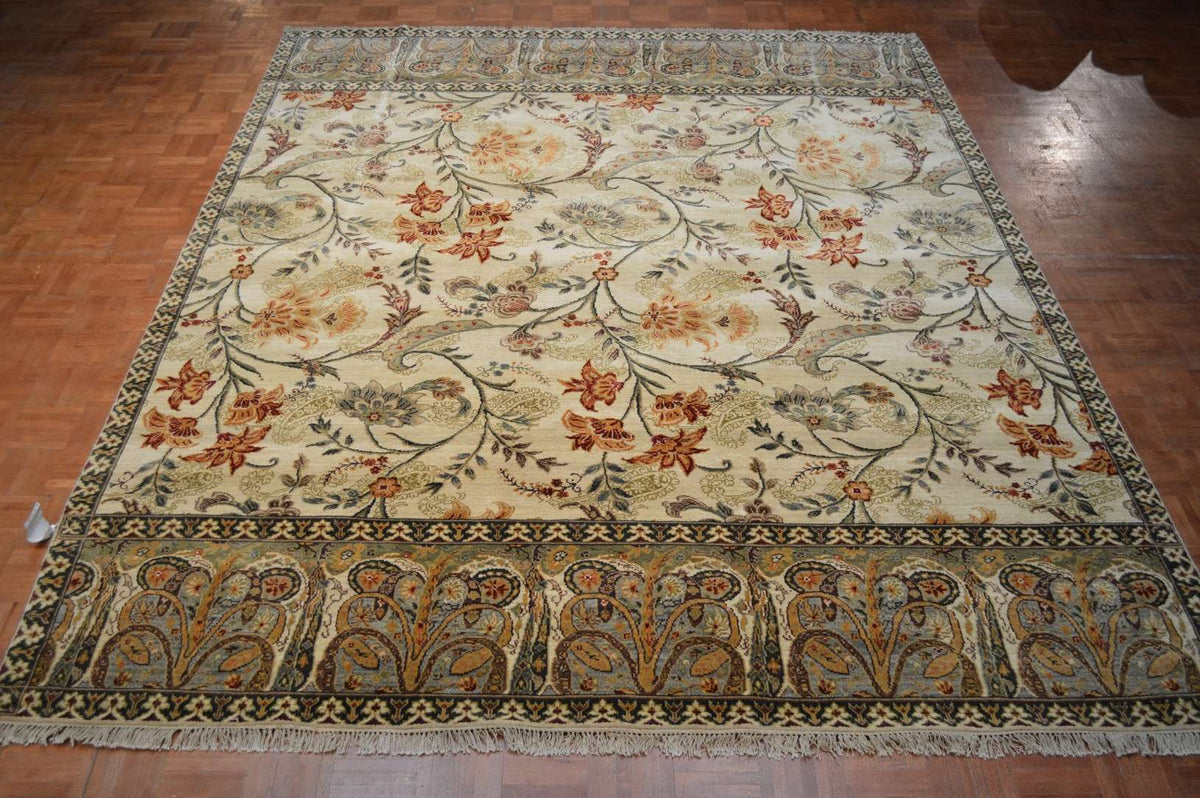 8' 0" x 10' 1" India Sultanabad Rug image 8