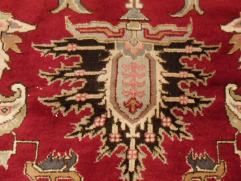 9' 4" x 13' 2" Persian Heriz Rug image 9
