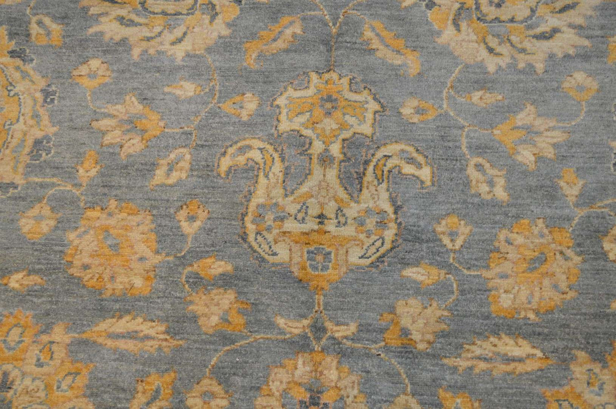 8' 1" x 10' 2" Pakistan Peshawar Rug image 4