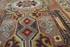 8' 1" x 10' 0" India Agra Rug image 11