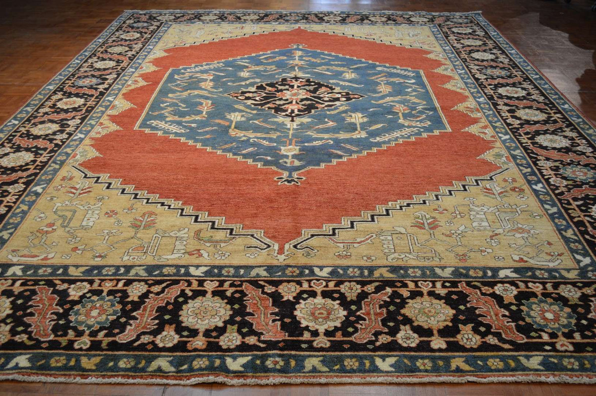 10' 1" x 13' 8" Pakistan Serapi Rug image 1