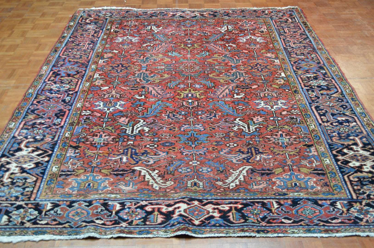 7' 0" x 9' 3" Persian Heriz Rug image 1