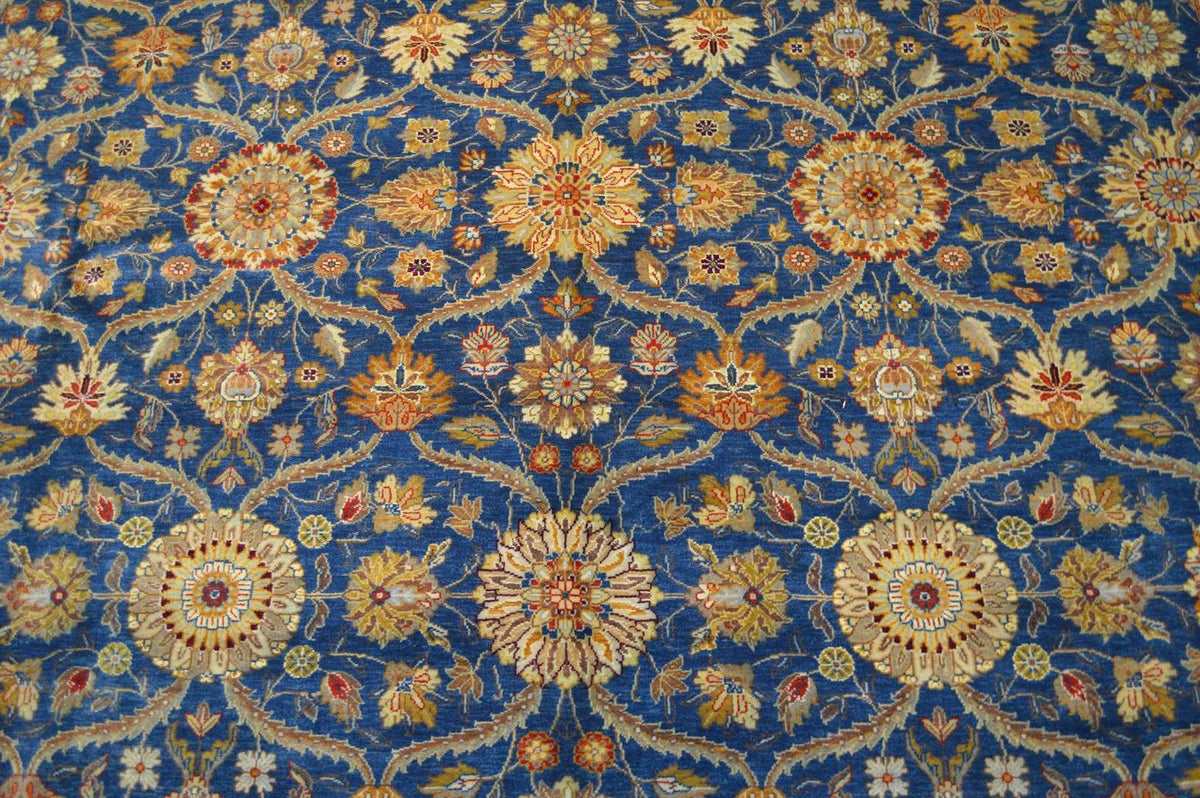 9' 1" x 12' 0" India Agra Rug image 4