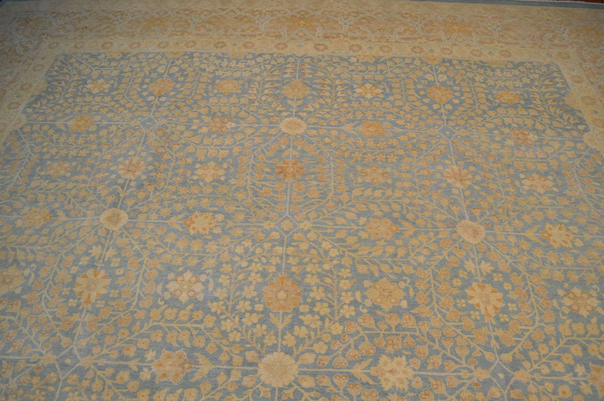 12' 1" x 17' 4" Pakistan Mogul Rug image 9