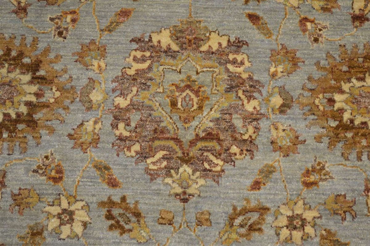 6' 0" x 9' 0" Pakistan Peshawar Rug image 12