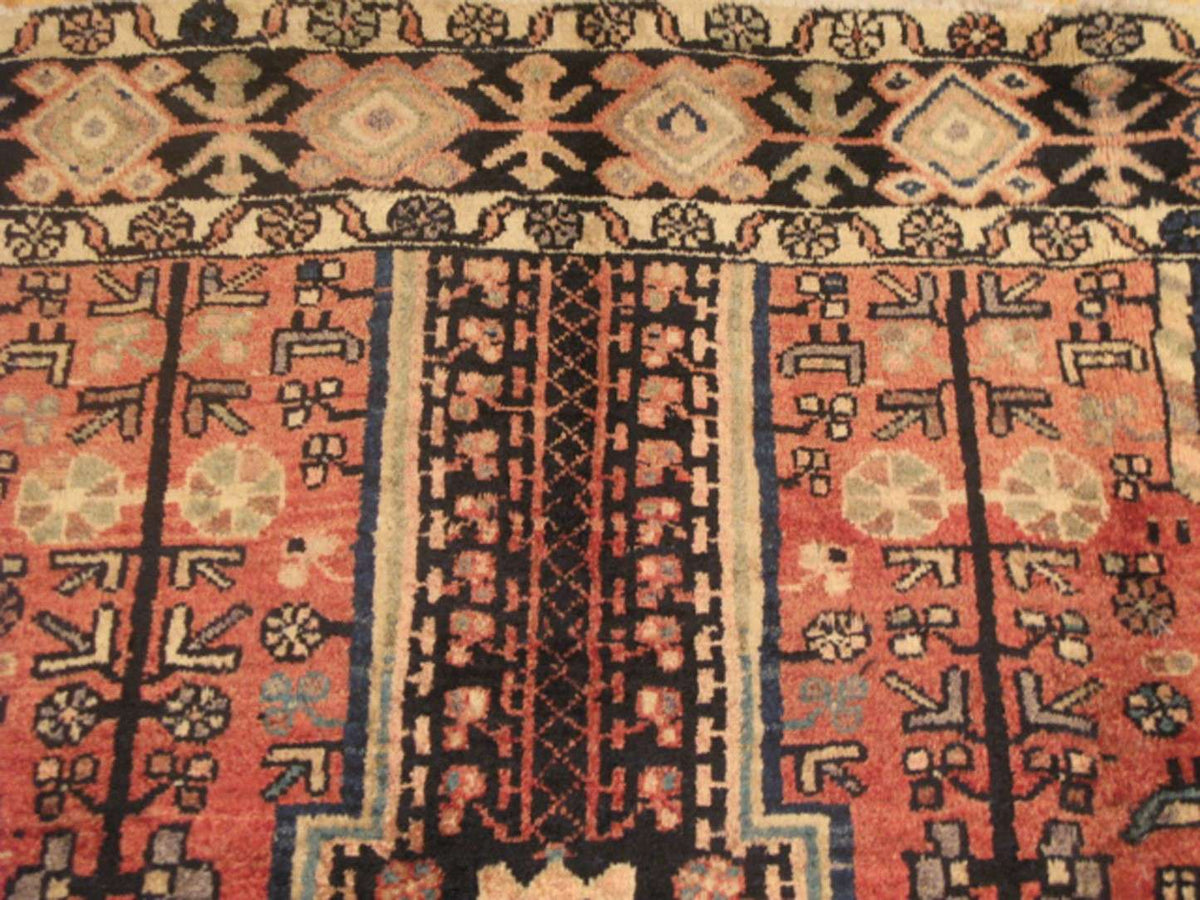 5' 5" x 10' 0" Persian Tuyserkan Rug image 9