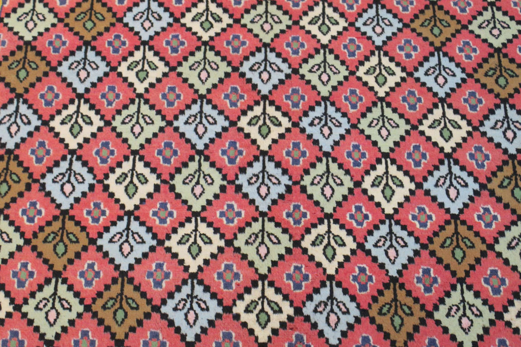 3' 5" x 5' 7" Persian Ardakan Rug image 7