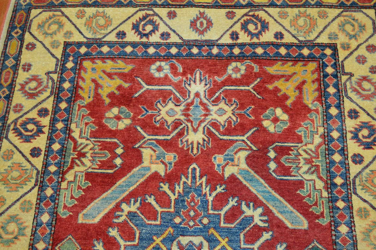 4' 3" x 5' 8" Pakistan Kazak Rug image 8