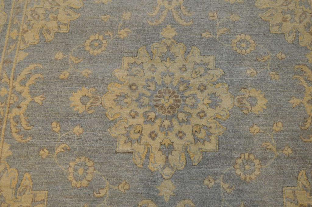 5' 0" x 7' 2" Pakistan Peshawar Rug image 6