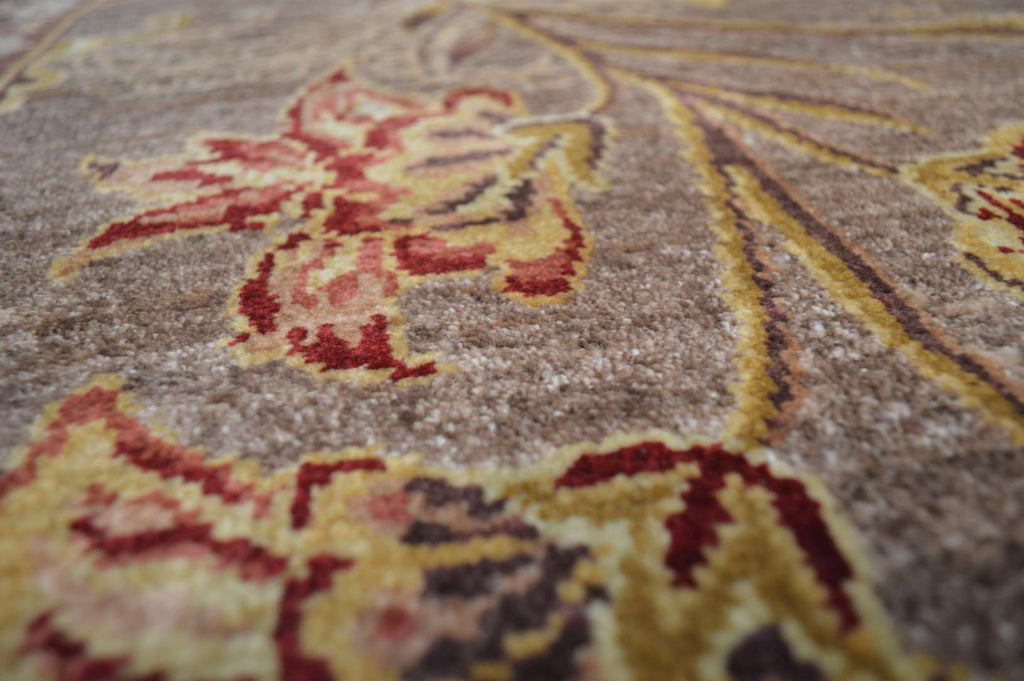 8' 0" x 10' 0" India Sultanabad Rug image 9