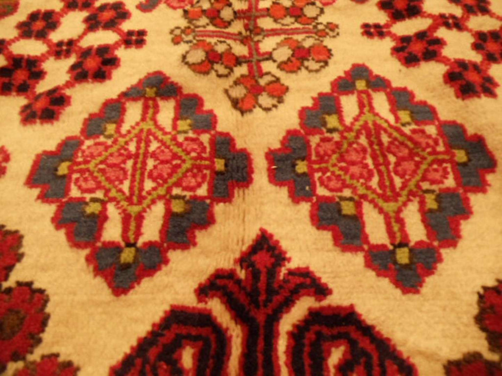 3' 7" x 6' 2" Persian Meimeh Rug image 3