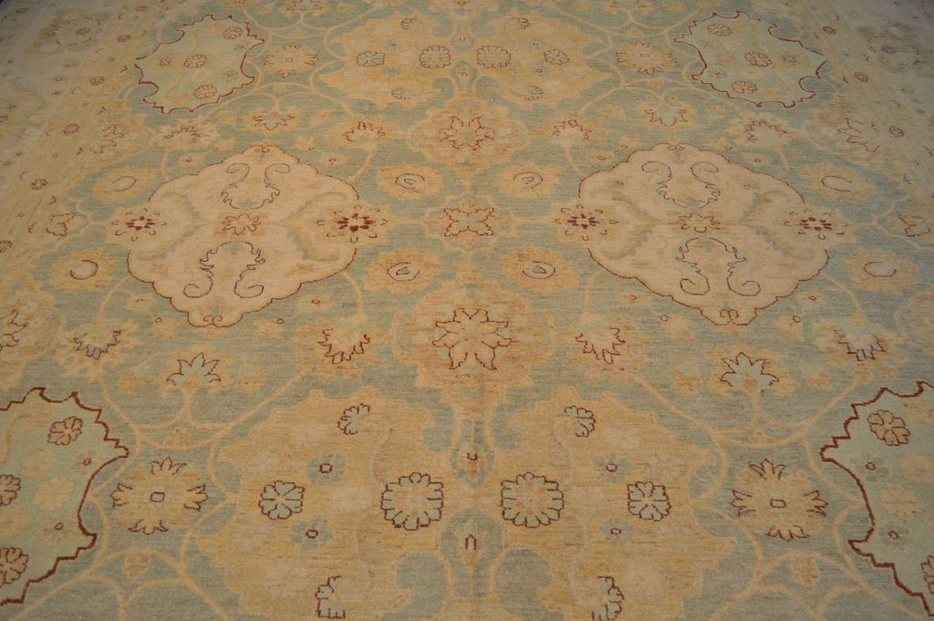 12' 2" x 16' 3" Pakistan Peshawar Rug image 9