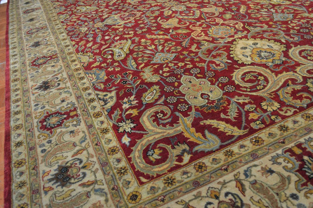 5' 8" x 9' 0" India Tabriz Rug image 10