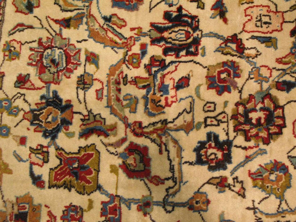 6' 8" x 9' 3" Persian Nanaj Rug image 7