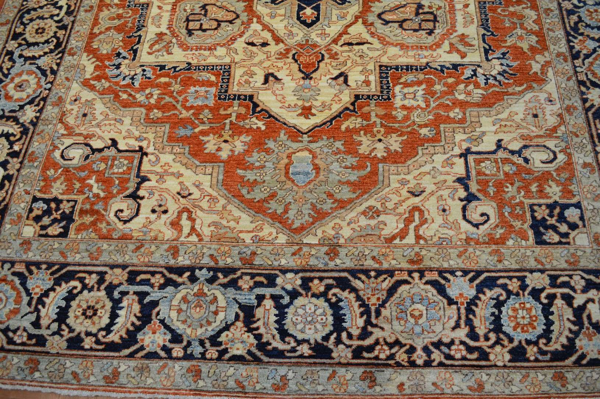 8' 0" x 9' 8" Pakistan Serapi Rug image 2