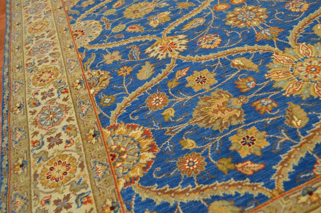 4' 0" x 6' 1" India Agra Rug image 6