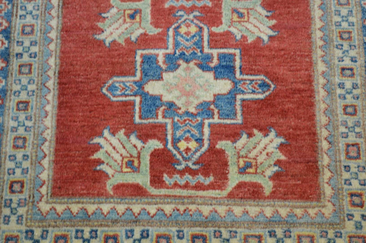 2' 5" x 5' 8" Pakistan Kazak Rug image 4