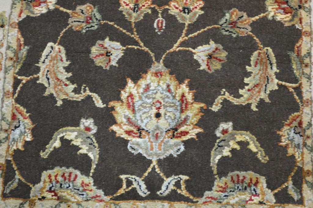 2' 7" x 16' 2" India Jaipur Runner image 2