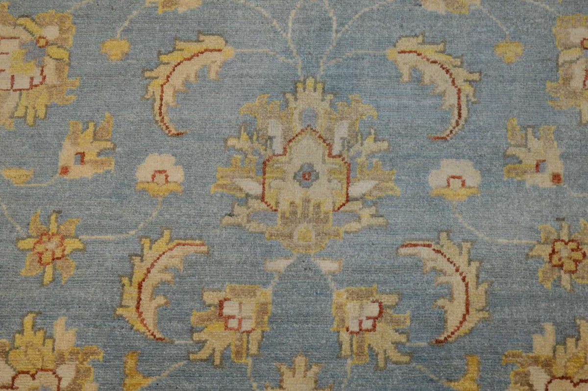 4' 10" x 6' 7" Pakistan Peshawar Rug image 4