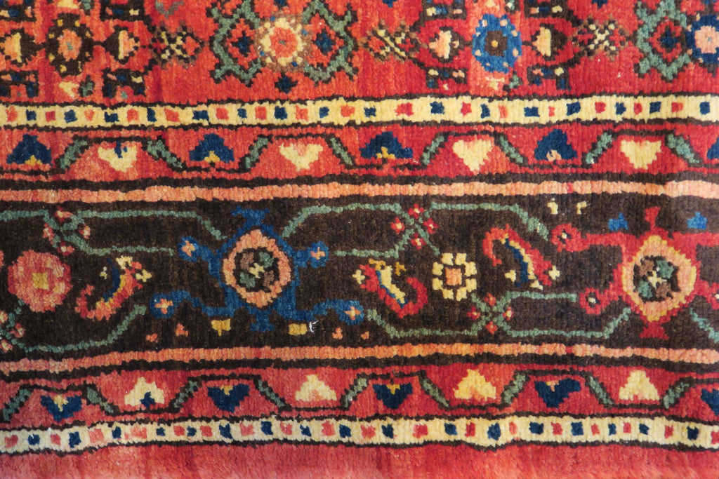 7' 1" x 10' 4" Persian Hamadan Rug image 11