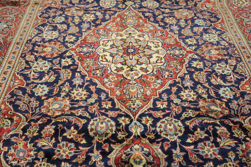 6' 3" x 9' 8" Persian Najafabad Rug image 1
