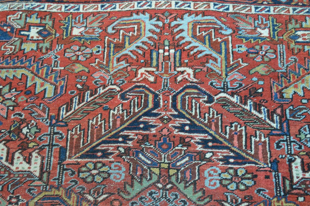 6' 6" x 9' 5" Persian Heriz Rug image 5