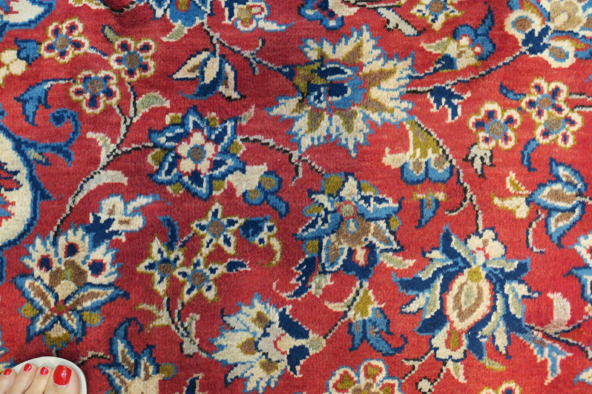 7' 4" x 11' 1" Persian Najafabad Rug image 4