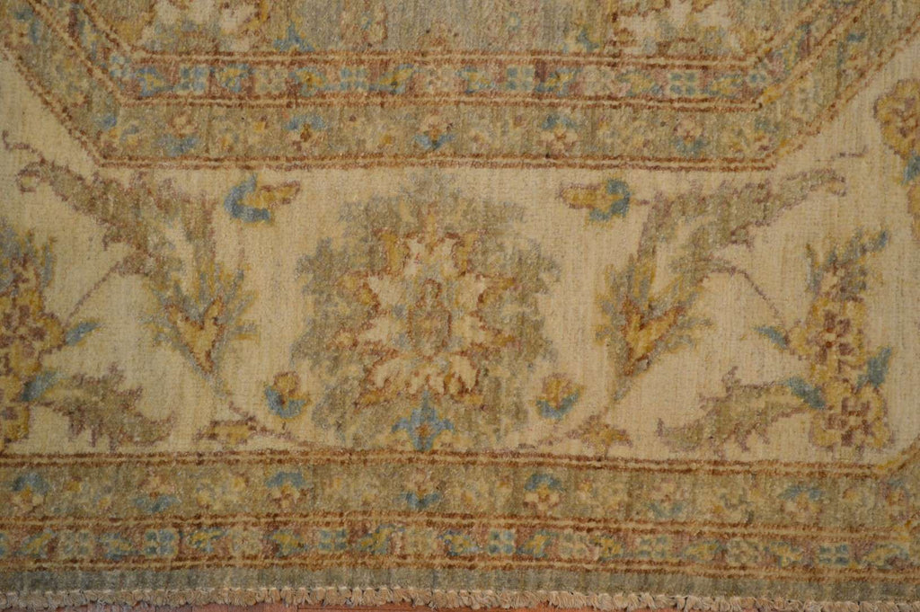 6' 0" x 6' 0" Pakistan Peshawar Octagon Rug image 8