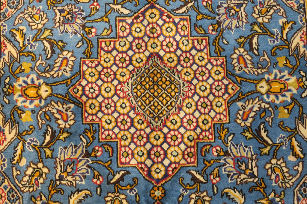 3' 6" x 5' 3" Persian Shahreza Rug image 9