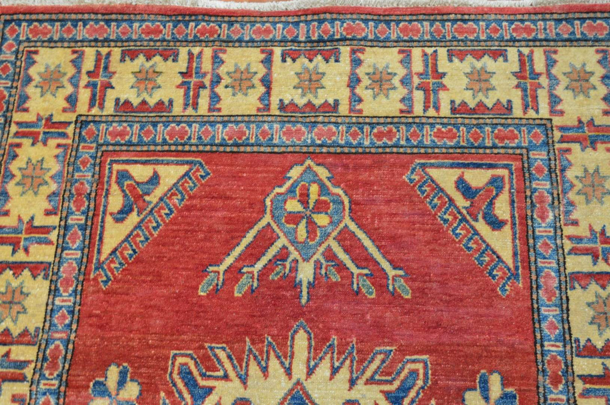 3' 8" x 5' 8" Pakistan Kazak Rug image 8