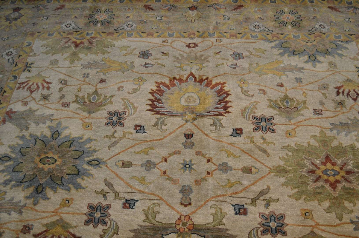 8' 0" x 9' 9" India Mahal Rug image 5