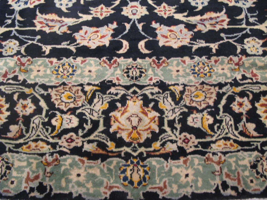 10' 0" x 12' 1" Persian Kashan Rug image 10