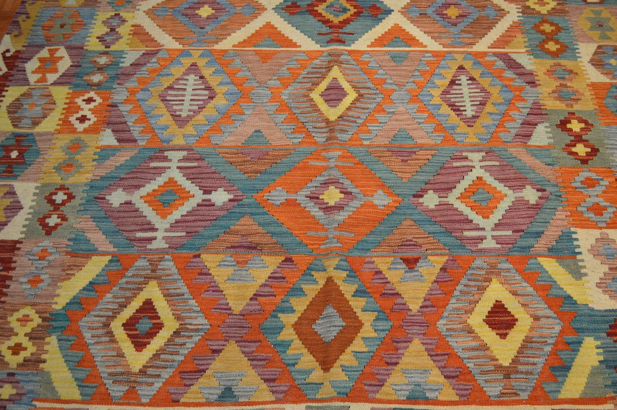 6' 8" x 9' 9" India Kilim Rug image 7