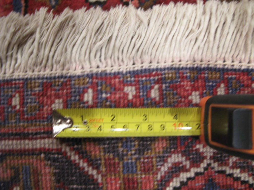 8' 0" x 11' 8" Persian Heriz Rug image 12