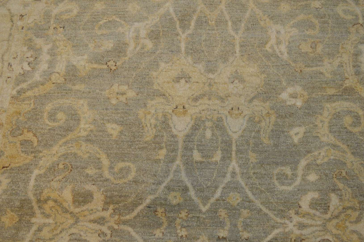 5' 0" x 6' 8" Pakistan Peshawar Rug image 6