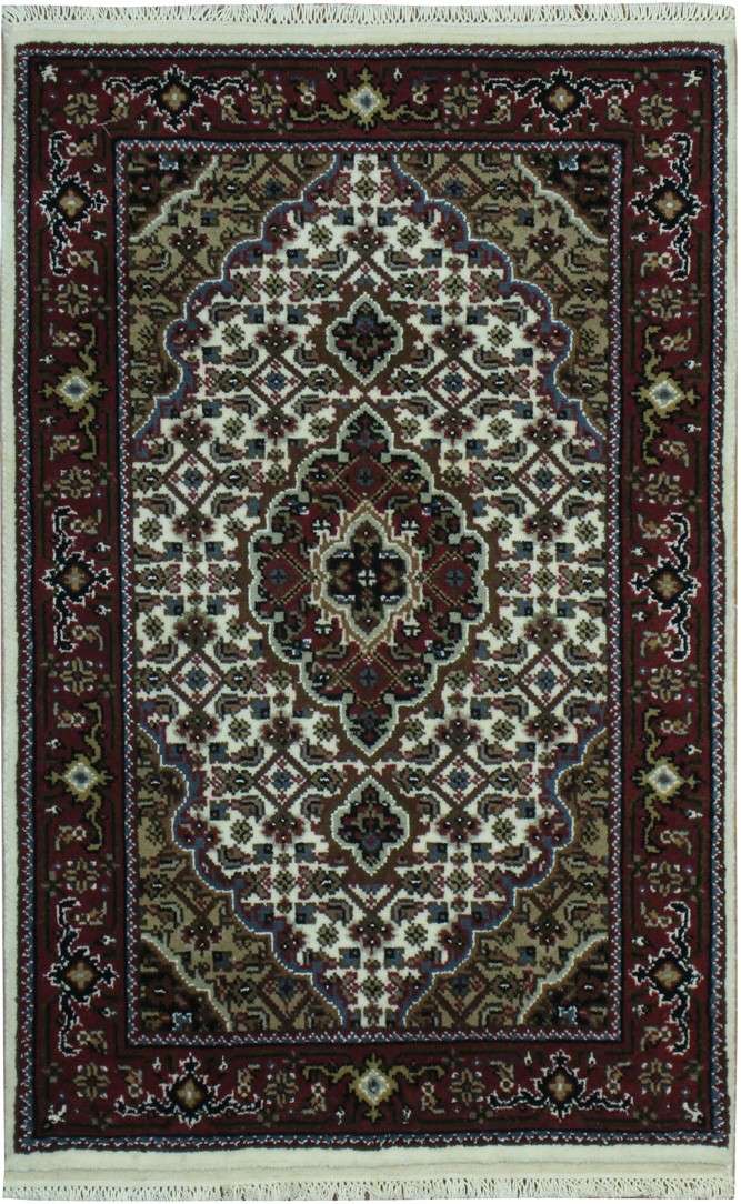 2' 0" x 3' 0" India Bijar Rug image 0