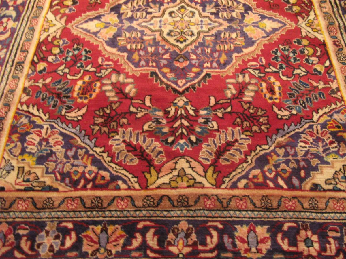 5' 6" x 6' 6" Persian Lilihan Rug image 5