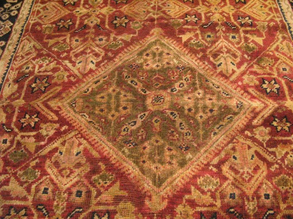 4' 4" x 6' 9" Vintage Mahal Rug image 2