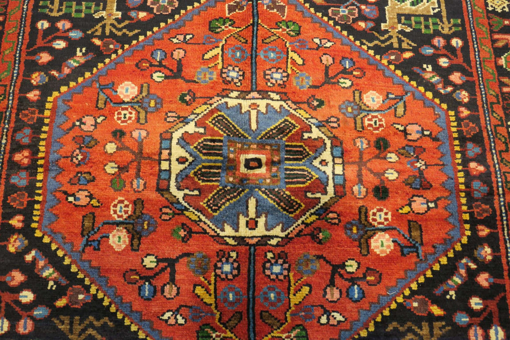 4' 1" x 6' 9" Persian Hamadan Rug image 1