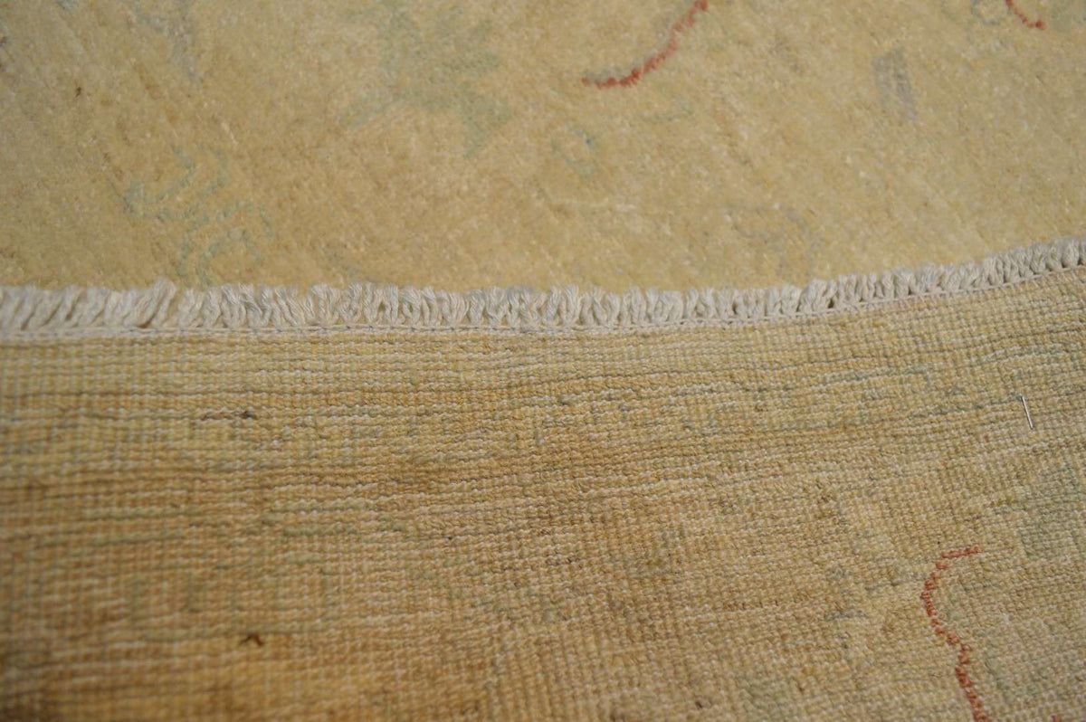 3' 10" x 5' 8" Pakistan Peshawar Rug image 11