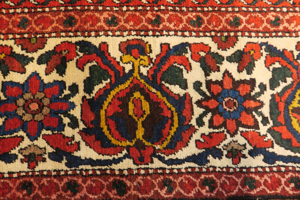 8' 0" x 11' 3" Persian Bakhtiar Rug image 9