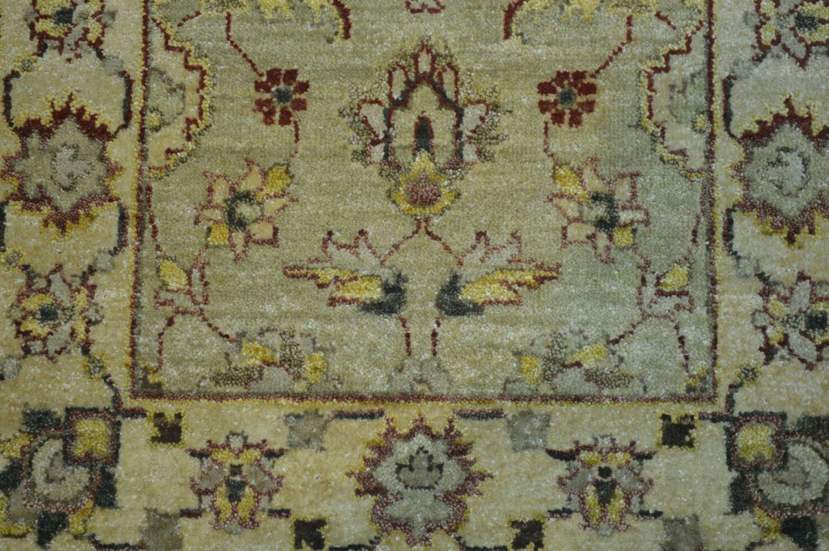 2' 0" x 3' 0" India Peshawar Rug image 5
