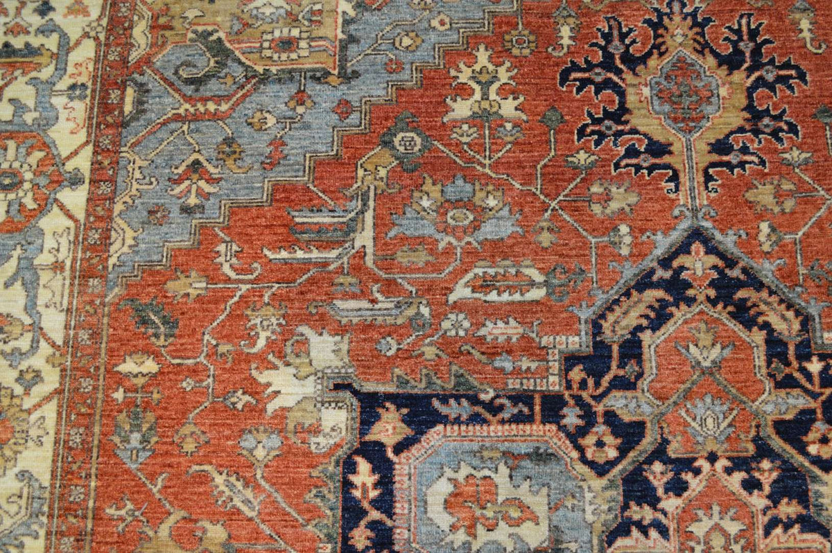 8' 0" x 10' 0" Pakistan Serapi Rug image 7